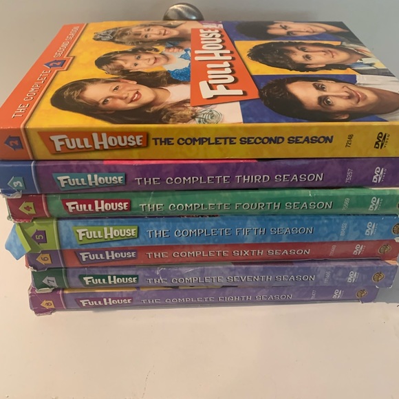 DVDs Box set of Season 2-8 of Full House - Picture 1 of 4